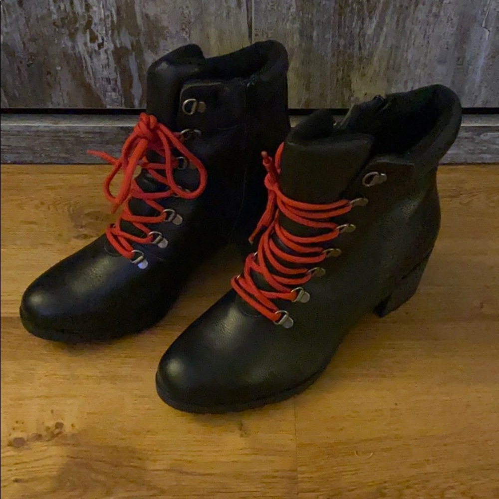 Cougar Boots, worn once, black with red laces